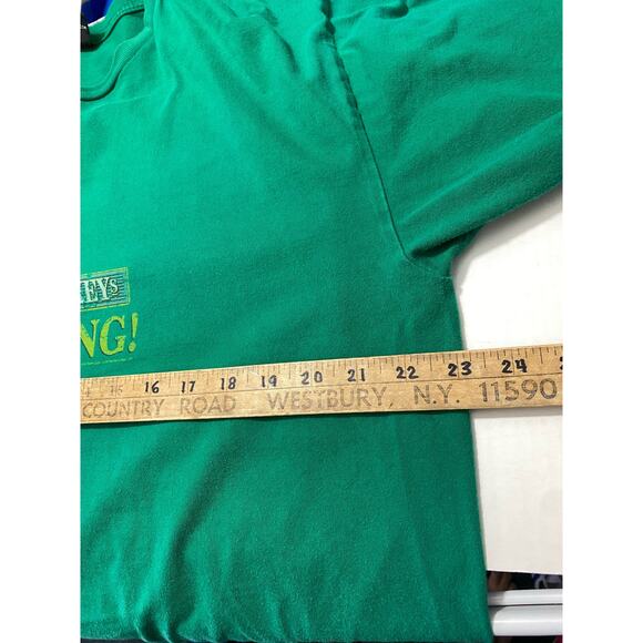 MICKEYS Malt Liquor Promo Shirt GET STUNG! 2004 XL Hybrid Brand 8 Ball 40oz - Picture 4 of 10